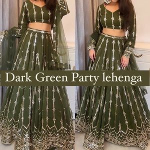 Dark green Lehenga, top, chunni
